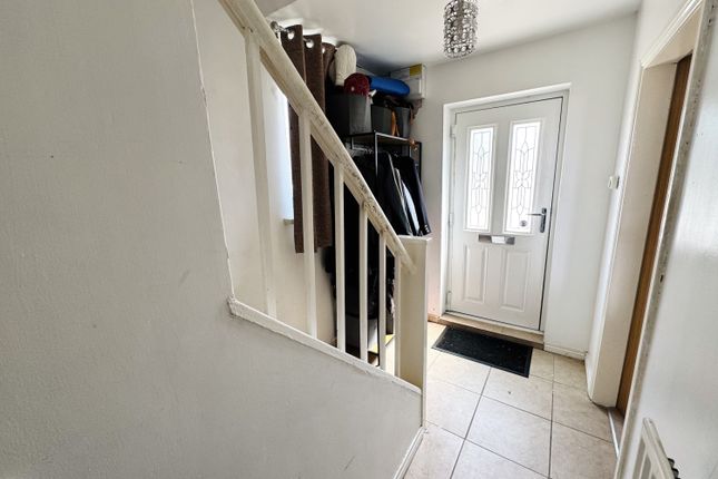 56, East Lea, Durham photo 3
