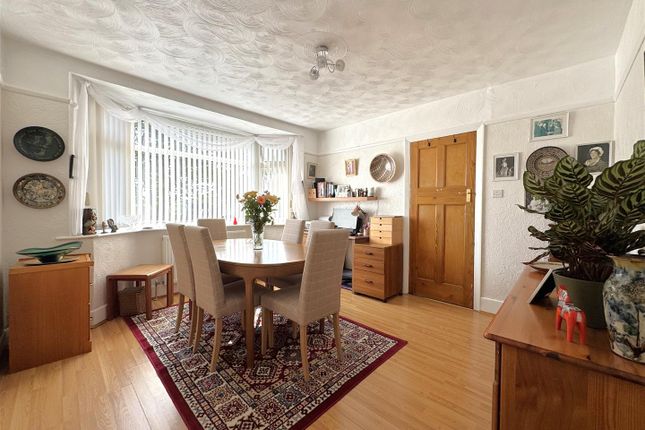 58, Ullswater Crescent, Weymouth photo 3