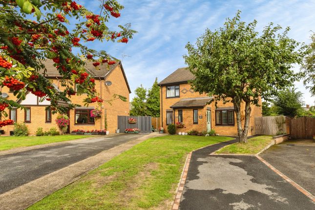 11, Church View, Wrexham photo 2