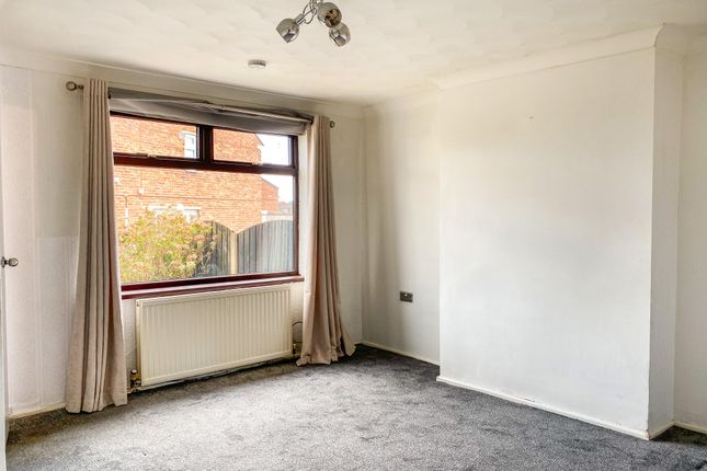 54, Doles Crescent, Barnsley photo 2