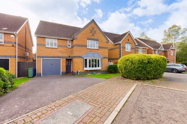 Thumbnail Detached house for sale in Poplar Close, South Ockendon