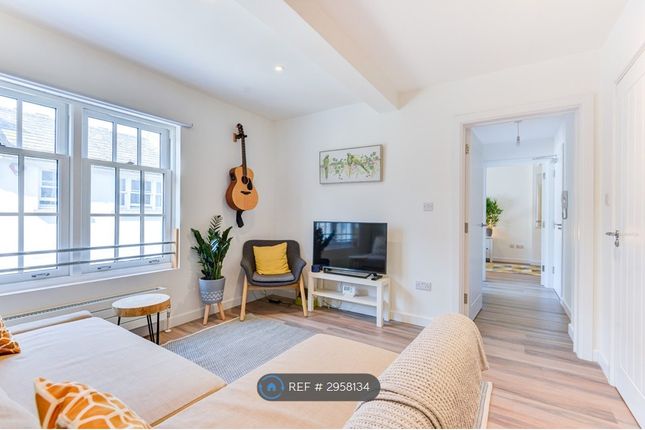 Flat, Vine Street, Brighton photo 3