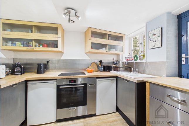 2a Newport Street, Torpoint photo 4