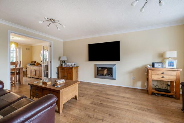 7, Flint Close, Andover photo 4