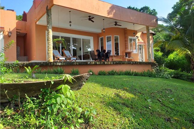 Villa for sale in Panama