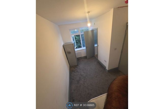 Alexandra Road, Romford, Romford photo 5