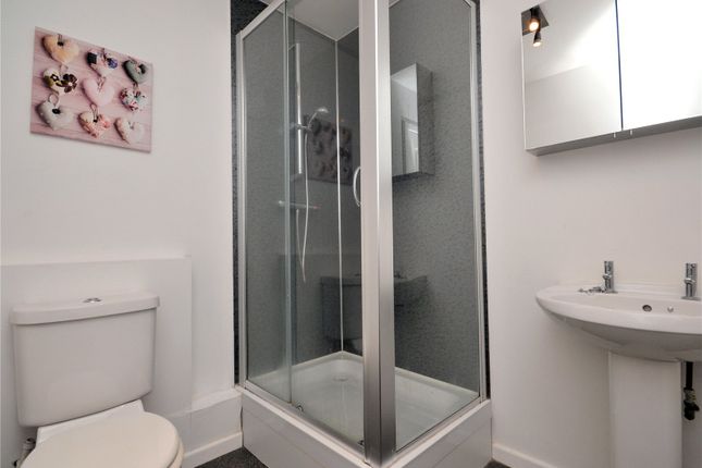 2A, Falconer Place, Inverurie photo 4