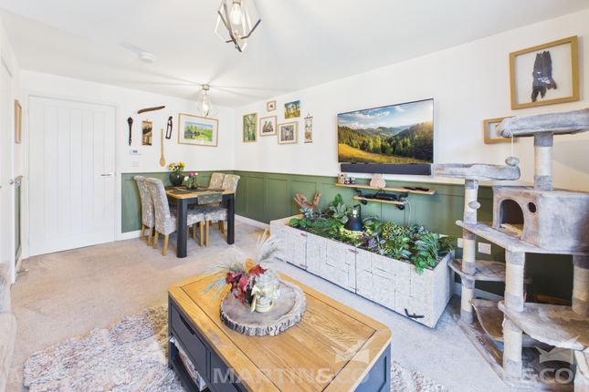 7, Trapper Grove, Doncaster photo 4