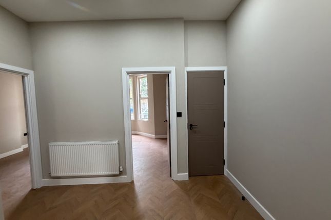 10 Penerley Road, London photo 2