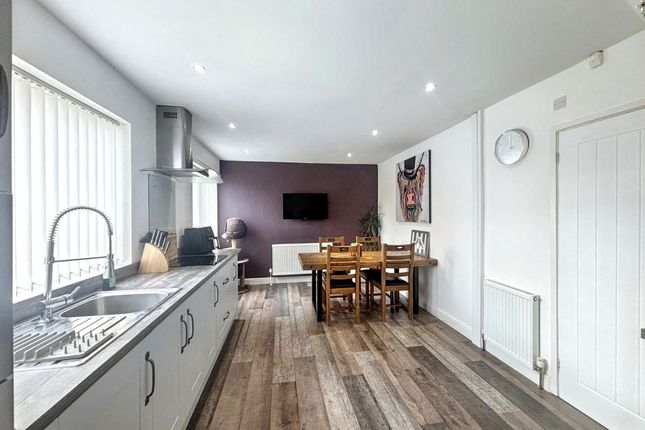 25, Windermere Close, Cramlington photo 3