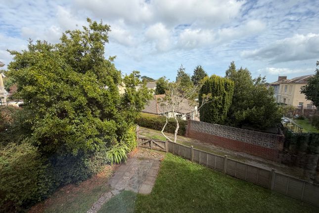 24a, Woodland Park, Paignton photo 3