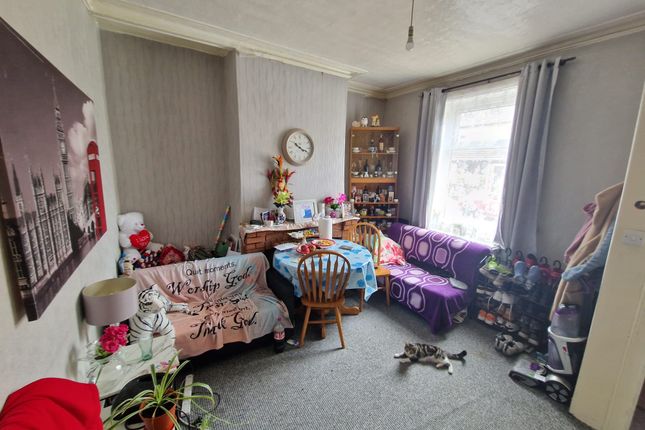 18, Andrew Street, Preston photo 2