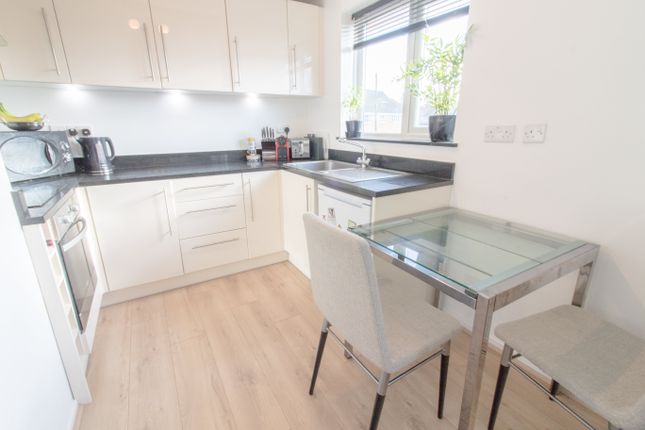 Cleves Court Epc C Firs Avenue Windsor Sl4 1 Bedroom
