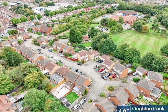 9, Crown Green, Coventry photo 3