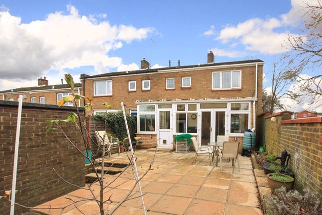 End terrace house for sale in Woolmer Drive, Hemel Hempstead