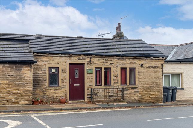Terraced house for sale in Crowtrees Lane, Brighouse
