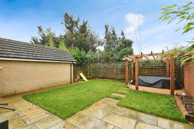 Detached house for sale in Baden Powell Close, Great Baddow, Chelmsford