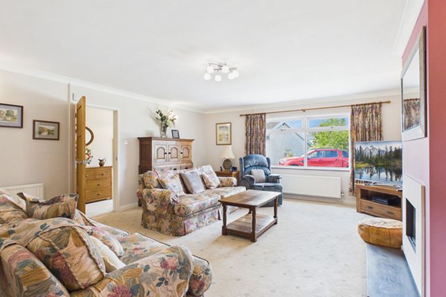 No 2, Wembley Gardens, St. Clears photo 4