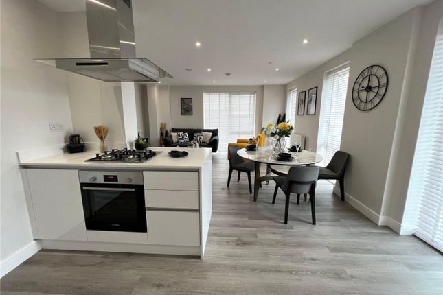 30, Pangea Court, Rainham photo 4