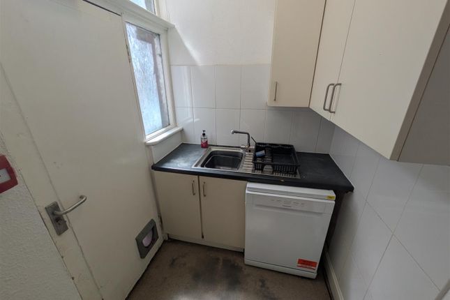 Granville Road, Fallowfield photo 5