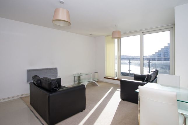 39 Davaar House, Ferry Court, Cardiff photo 2