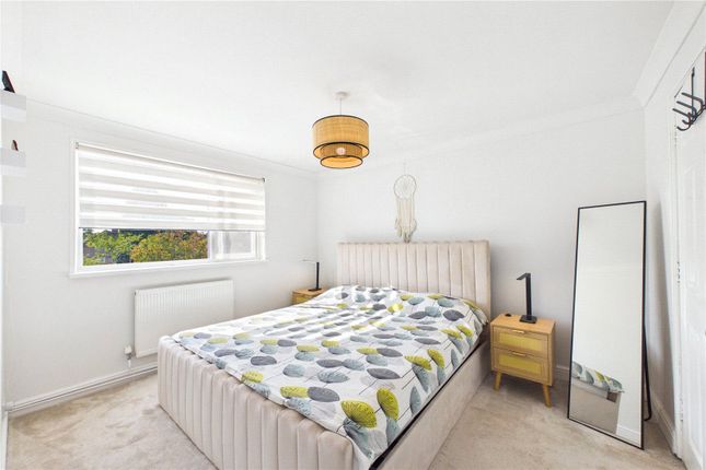 MARKETING CARD - 113,, Bourne Road, Reading photo 4