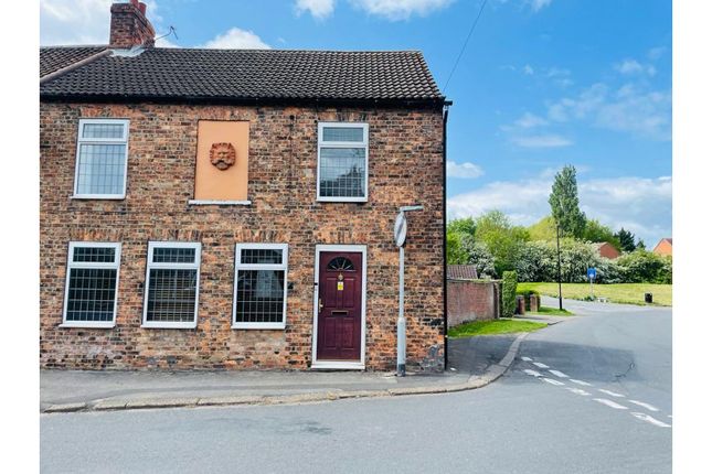 End terrace house for sale in Lock Lane, Doncaster