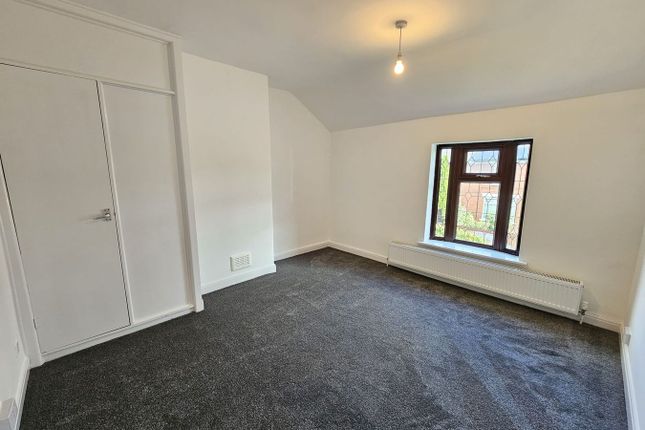 6, Clarence Avenue, Rossendale photo 5