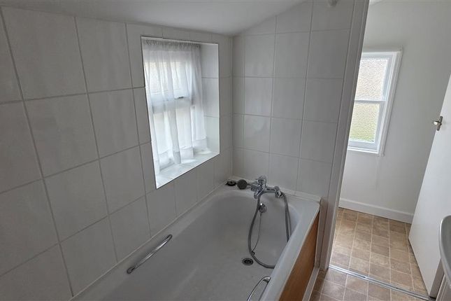 97C, High Street, Somersham photo 4