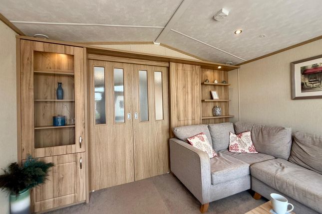 33, Fairway Holiday park, Sandown photo 2