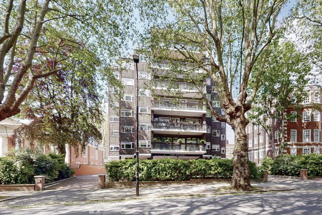Thumbnail Flat to rent in The Polygon, Avenue Road, St John's Wood, London
