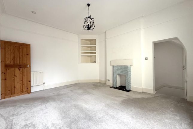 101 Brighton Road, Sutton photo 3
