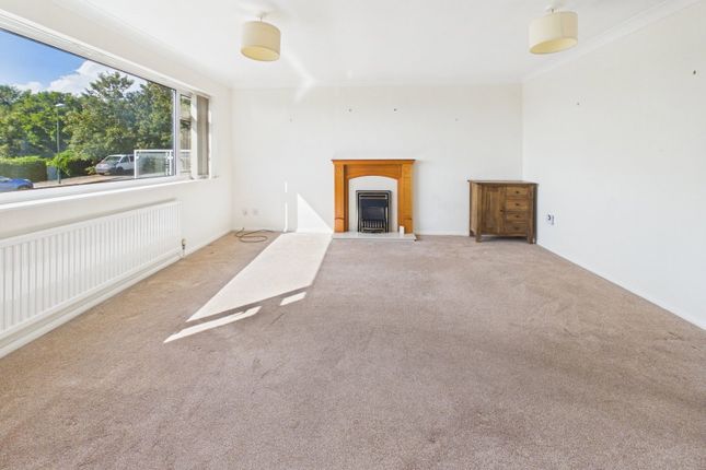 126, Slonk Hill Road, Shoreham-by-sea photo 3