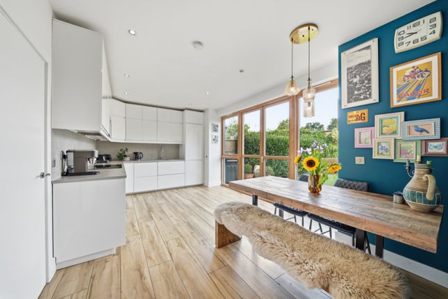 8, Oakfield, Nottingham photo 4