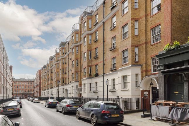 Flat to rent in Huntley Street, Bloomsbury