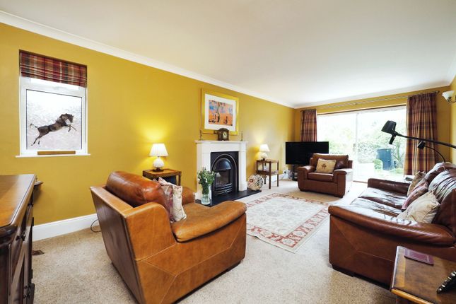 Detached house for sale in Wollaton Vale, Nottingham, Nottinghamshire