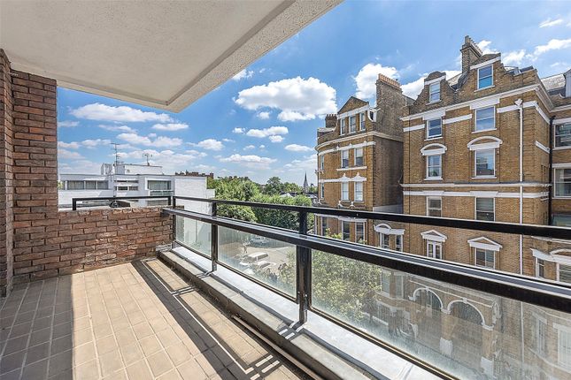 Flat for sale in Kensington Heights, 91-95 Campden Hill Road, London