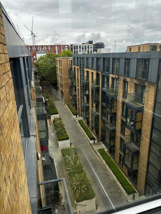 1-bed flat on Southside, St. John's Walk, Birmingham, £110,000