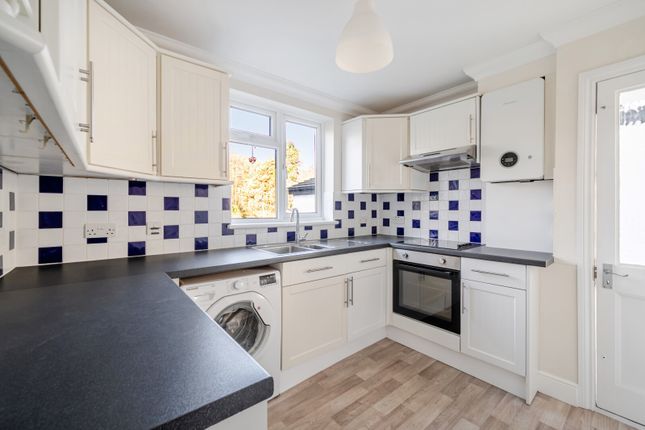 56, Woodlands Avenue, West Byfleet photo 2
