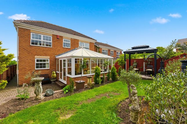 21 Springwell Crescent, Sheffield photo 4