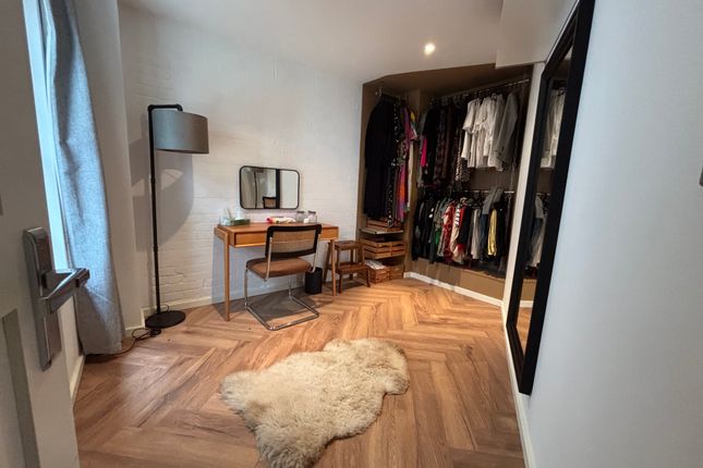 Flat 16, Rochford photo 4