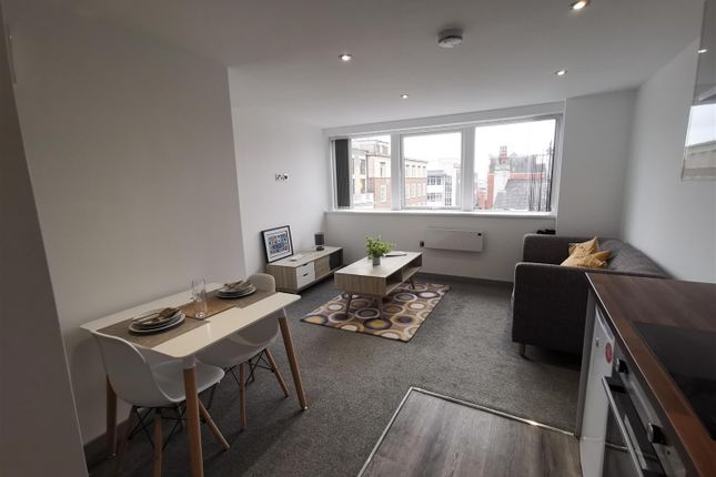 Flat for sale in South Street, Hull