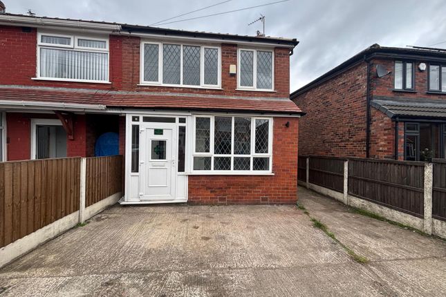 2-bed house on 16, Manchester, £1,200/mo