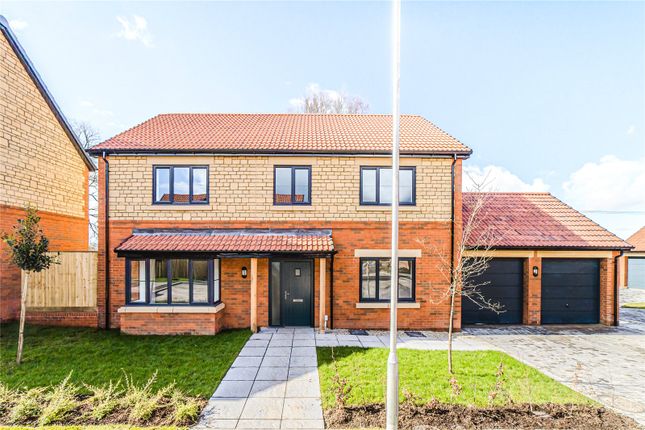 Thumbnail Detached house for sale in Clevedon Gardens, Wroughton, Swindon