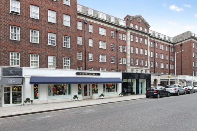Flat to rent in Pelham Court, Fulham Road, Chelsea, London