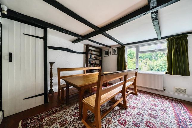 MARQUIS HOUSE, Brightwalton, Newbury photo 4