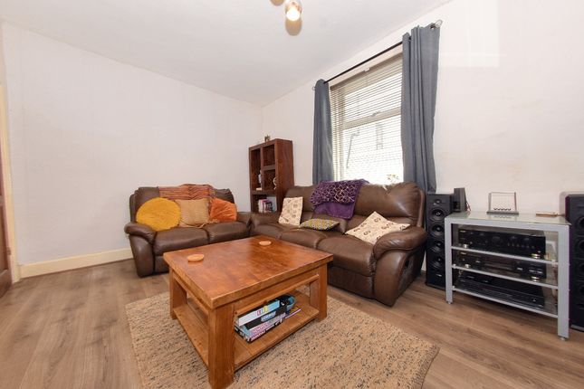 62 Street Lane, Leeds photo 4