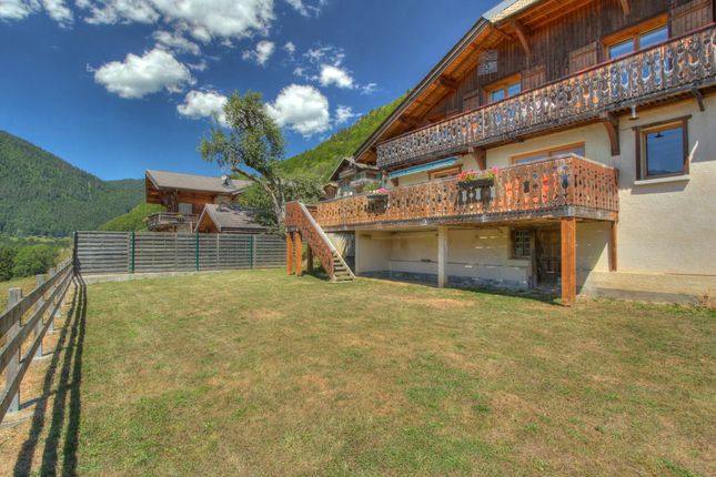 Thumbnail Chalet for sale in Montriond, France