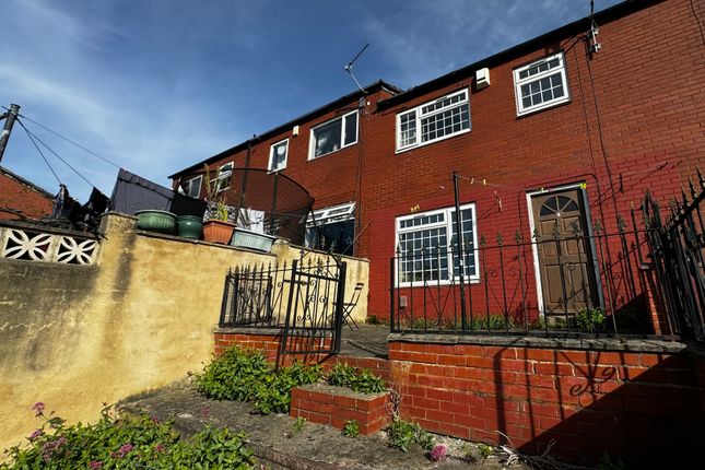 Thumbnail Terraced house for sale in Howden Gardens, Leeds