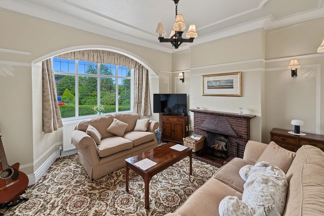 32 Perrymead, Manchester photo 4